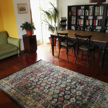 Big And Luminous 4-room 公寓
